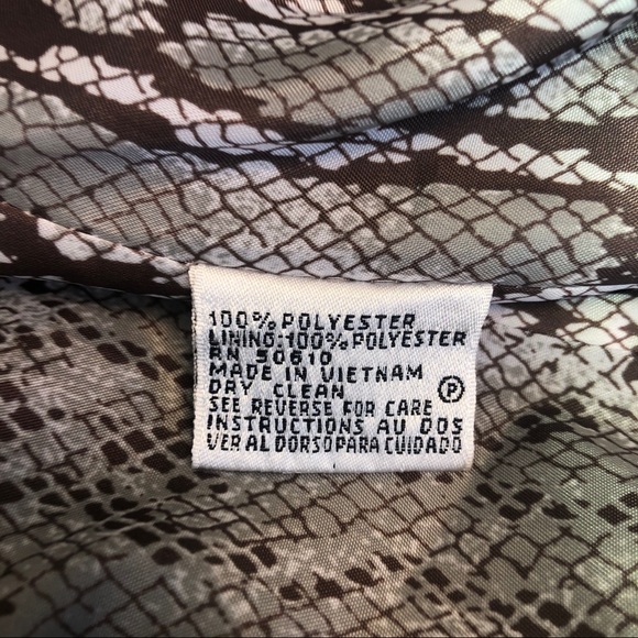 🛍Le Suit Gray Jacket with Snake skin liner 8 - Picture 7 of 7